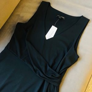 Banana Republic sz SP stretchy black dress (NWT)